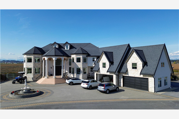 16551 40 AVENUE, Surrey