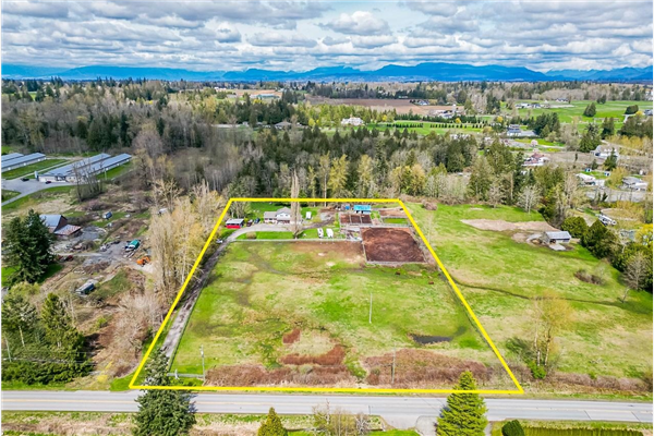 25407 24 AVENUE, Langley
