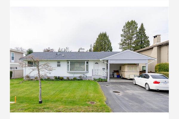 5233 WESTMINSTER AVENUE, Delta