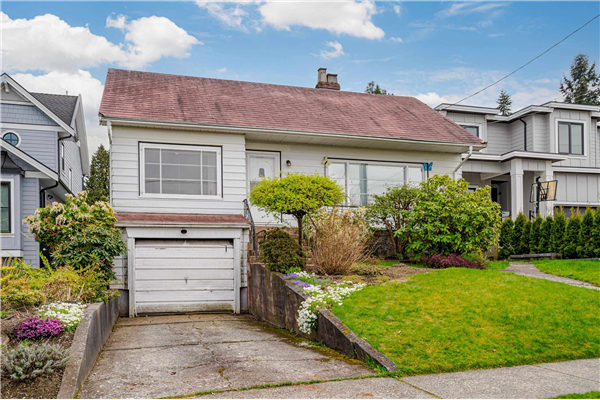 304 EIGHTH AVENUE, New Westminster