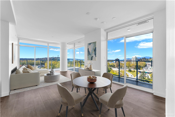 1406 200 KLAHANIE COURT, West Vancouver