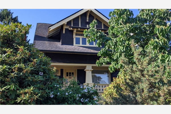 3616 POINT GREY ROAD, Vancouver