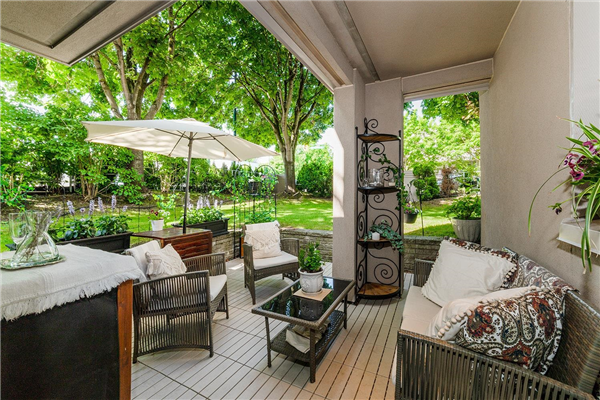 105 3083 W 4TH AVENUE, Vancouver