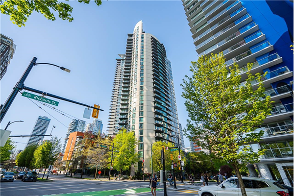 2405 501 PACIFIC STREET, Vancouver