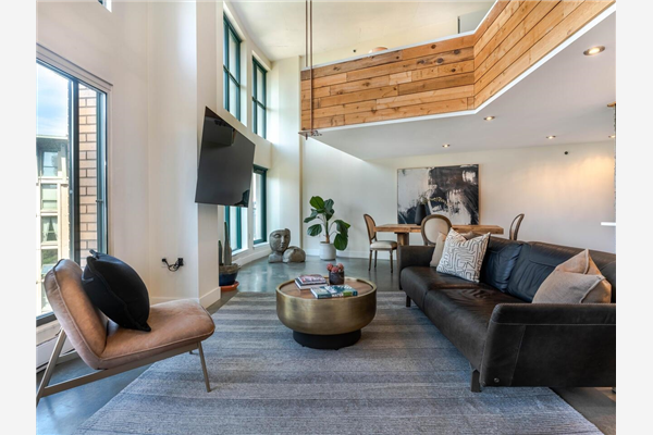 507 22 E CORDOVA STREET, Vancouver