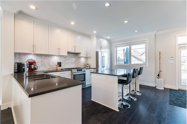 16429 24A AVENUE, Surrey