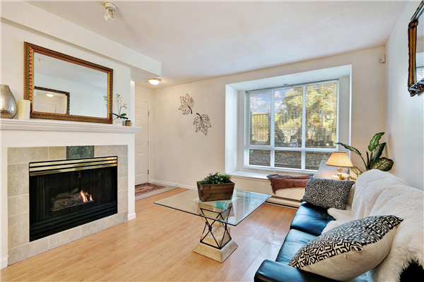 35 6588 SOUTHOAKS CRESCENT, Burnaby