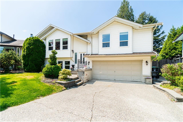 9255 214 STREET, Langley
