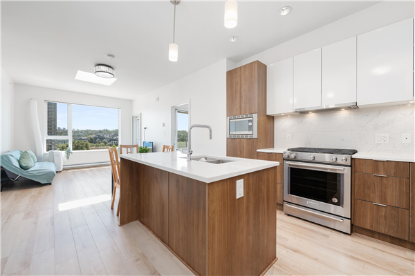 607 2188 MADISON AVENUE, Burnaby