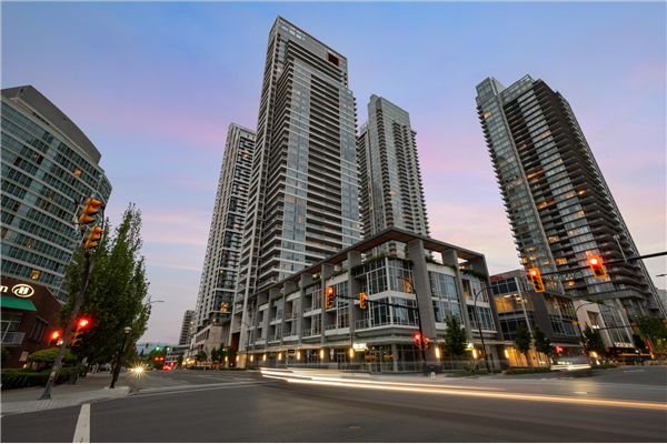 903 6080 MCKAY AVENUE, Burnaby
