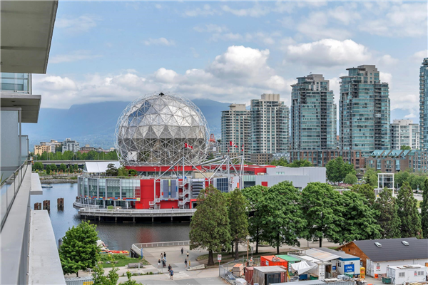 708 1633 ONTARIO STREET, Vancouver