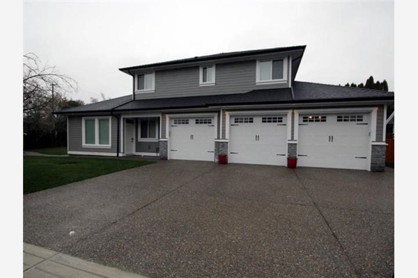 B-5189 12 AVENUE, Tsawwassen
