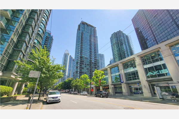 2707 1328 W PENDER STREET, Vancouver