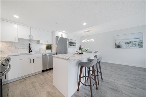 803 550 EIGHTH STREET, New Westminster