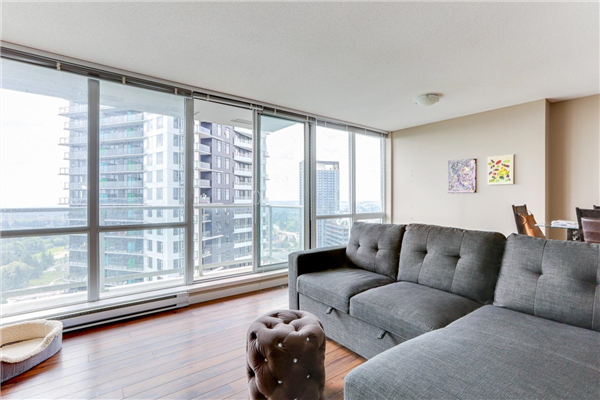 3006 9981 WHALLEY BOULEVARD, Surrey