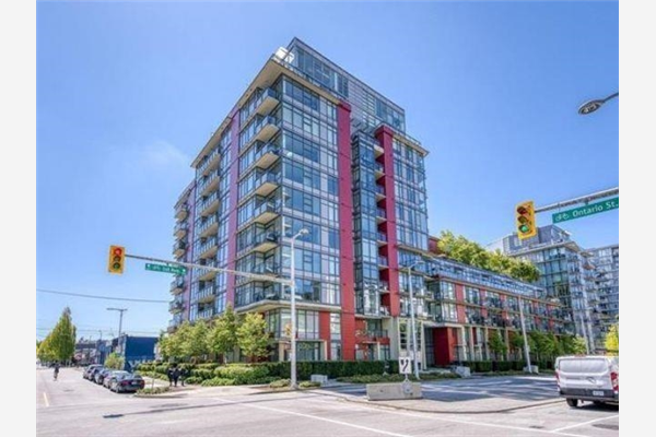 607 38 W 1ST AVENUE, Vancouver