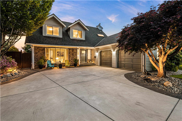 34657 DUNSMUIR COURT, Abbotsford