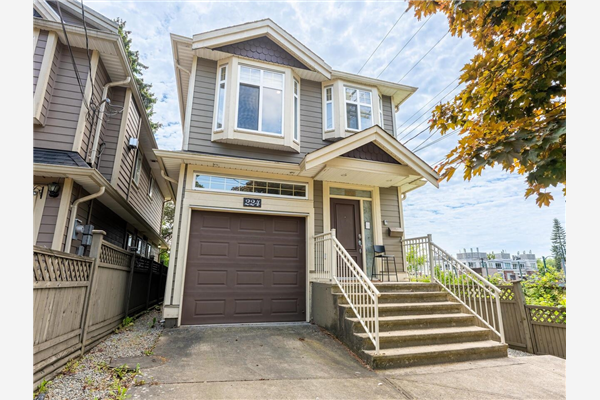 224 E WOODSTOCK AVENUE, Vancouver