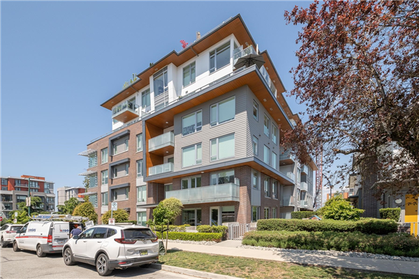 108 489 W 26TH AVENUE, Vancouver