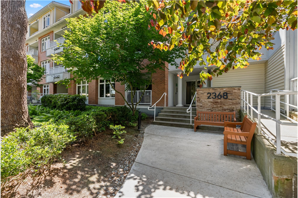 211 2368 MARPOLE AVENUE, Port Coquitlam