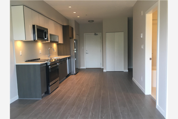 401 13768 108 AVENUE, Surrey