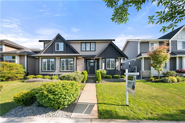 27054 35A AVENUE, Langley