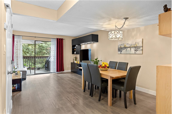 130 511 GATENSBURY STREET, Coquitlam