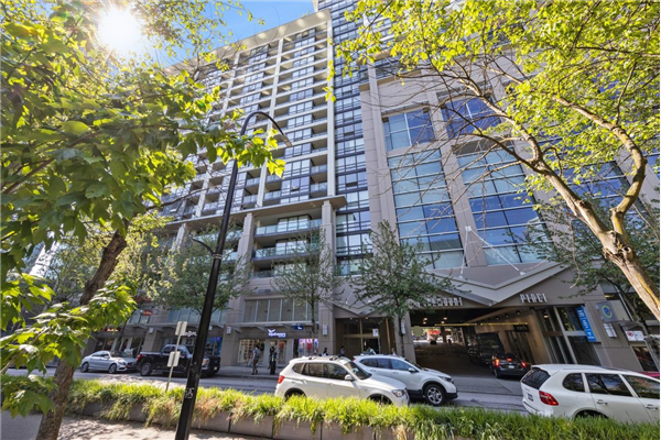 305 933 HORNBY STREET, Vancouver