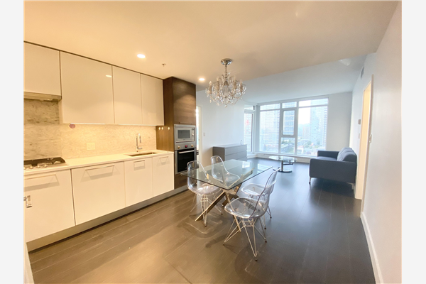 1102 4458 BERESFORD STREET, Burnaby