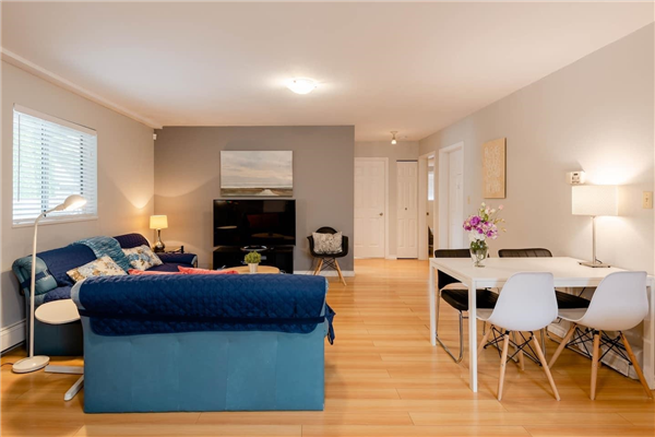 Ground Floor 7958 SE GRAHAM AVENUE, Burnaby