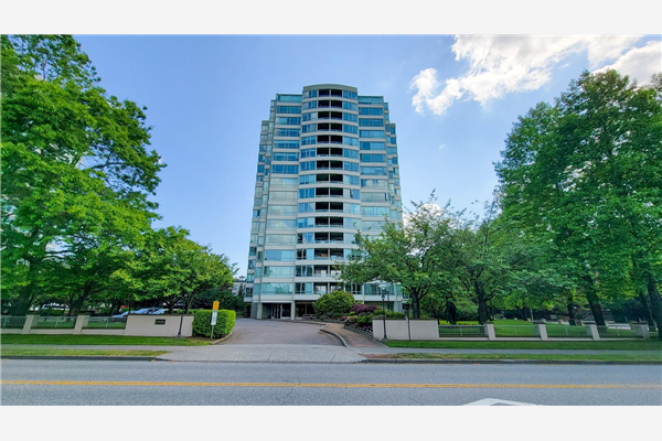 1504 15030 101 AVENUE, Surrey