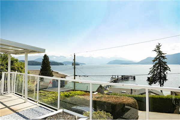1249 POINT ROAD, Gibsons