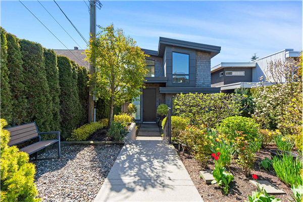 1188 ESQUIMALT AVENUE, West Vancouver