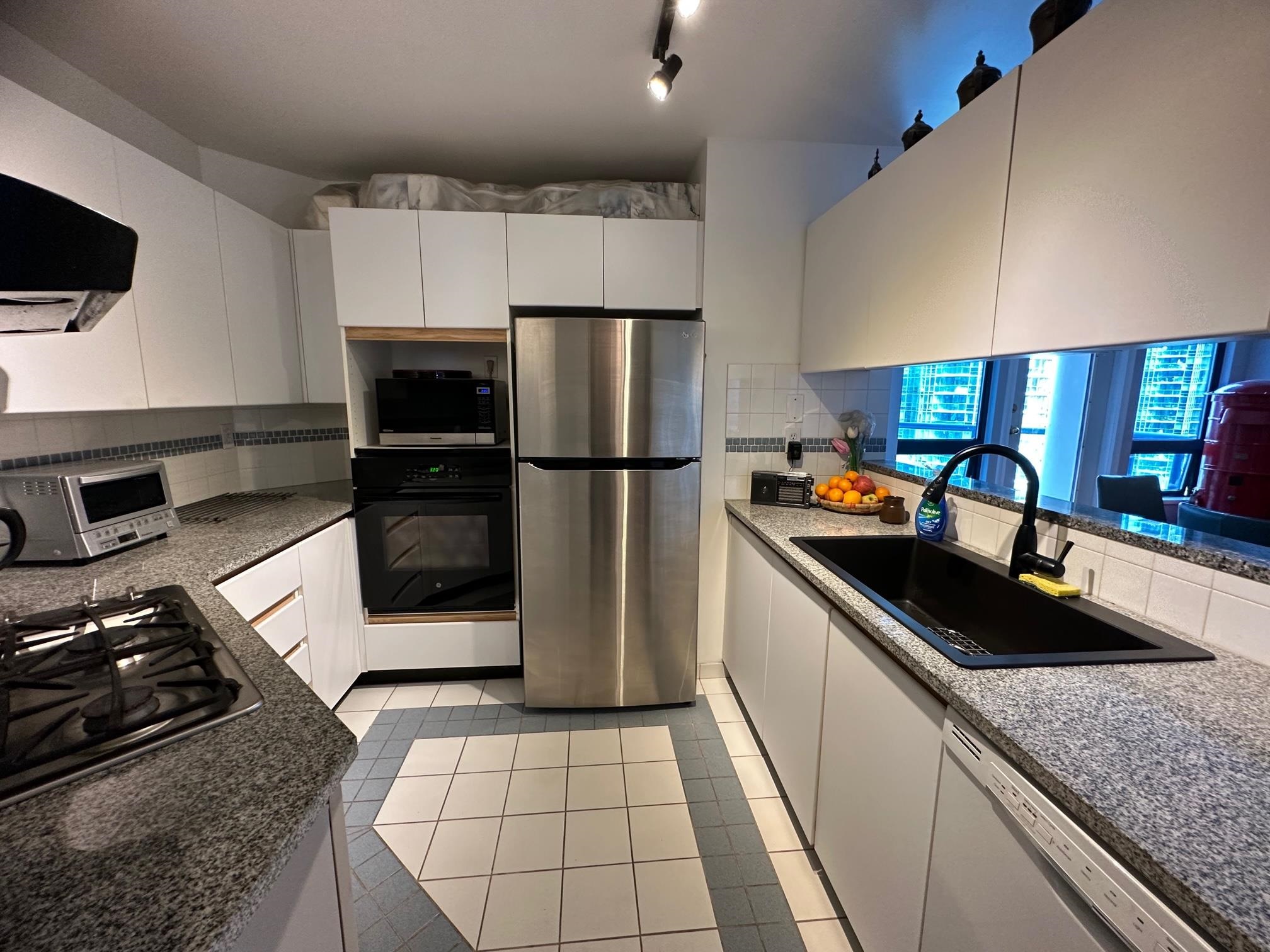 403 1415 W GEORGIA STREET, #403