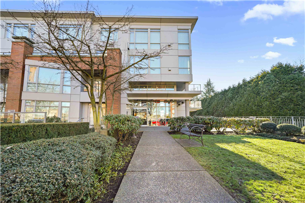 312 638 W 45TH, Vancouver