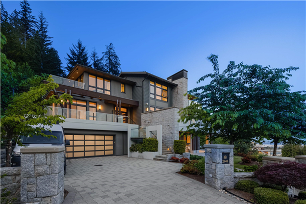 2948 BURFIELD PLACE, West Vancouver