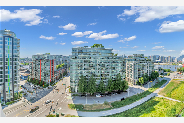 1104 1688 PULLMAN PORTER STREET, Vancouver
