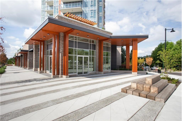 302 691 NORTH ROAD, Coquitlam
