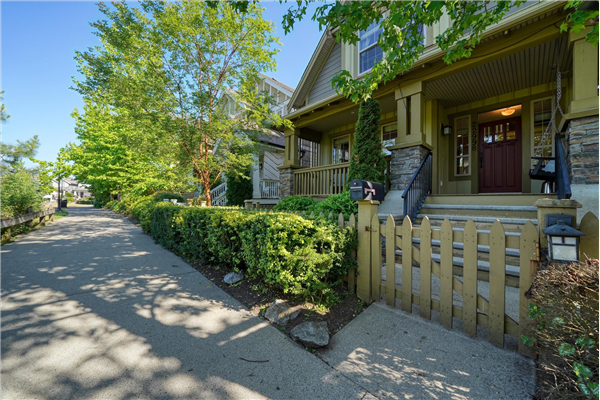 22998 JENNY LEWIS AVENUE, Langley