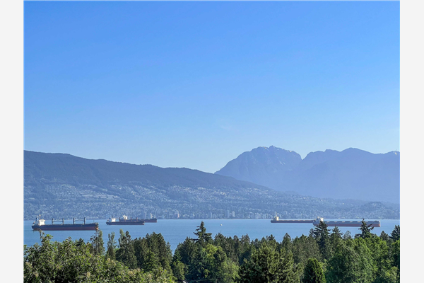 1860 SASAMAT STREET, Vancouver