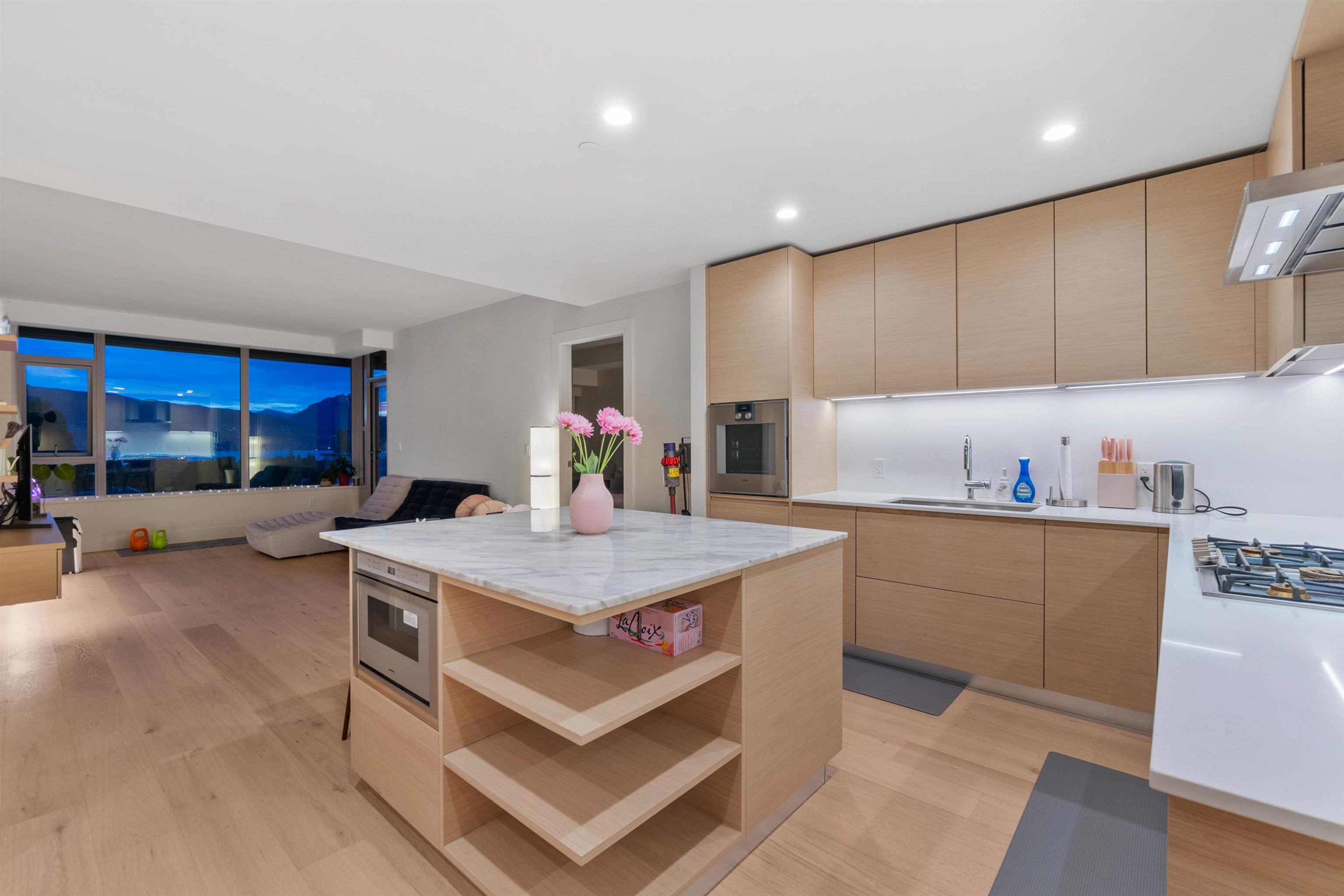 305 3639 W 16TH AVENUE, #305