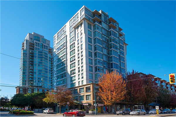 204 189 NATIONAL AVENUE, Vancouver