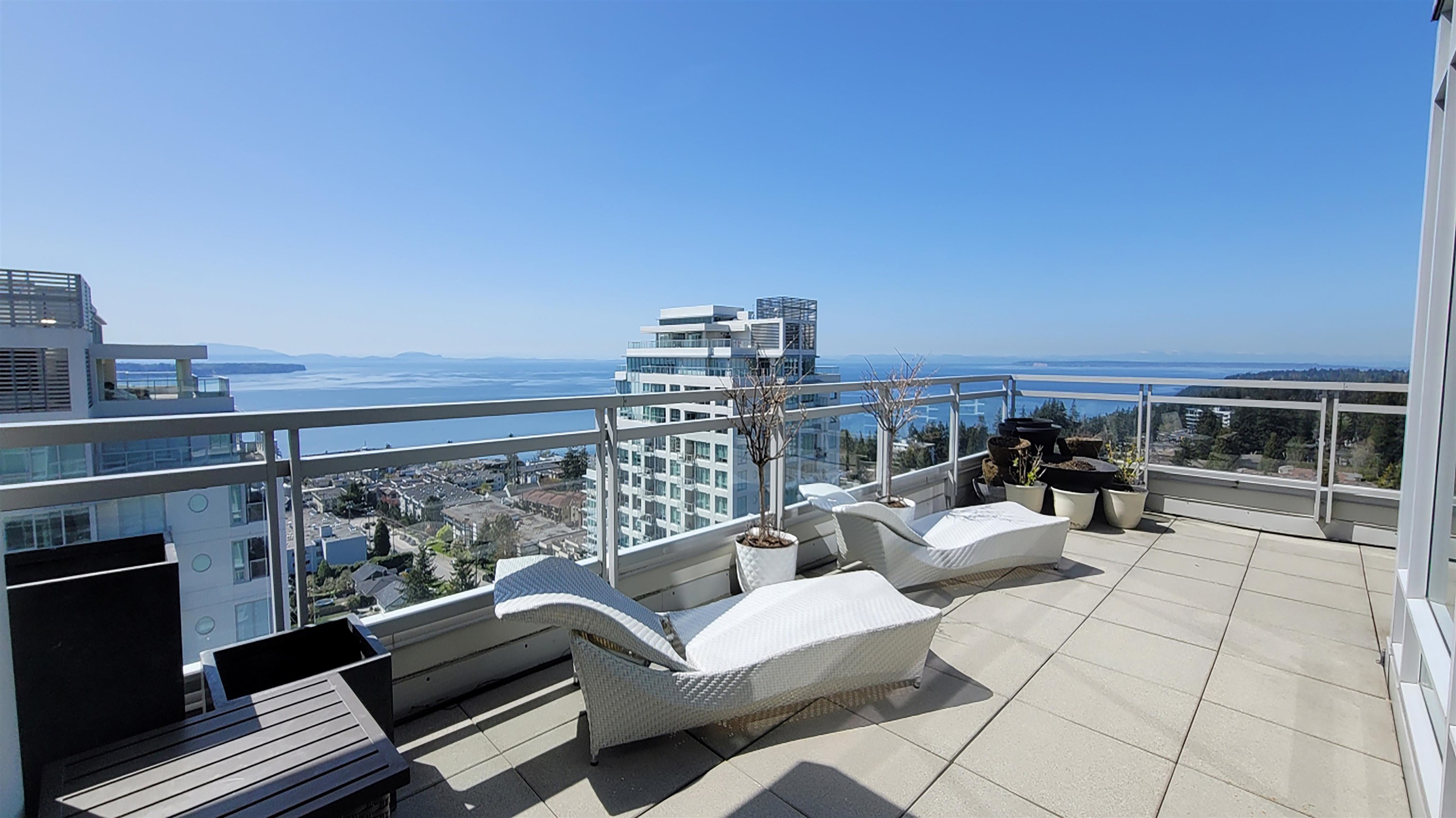 1602 1473 JOHNSTON ROAD, #1602