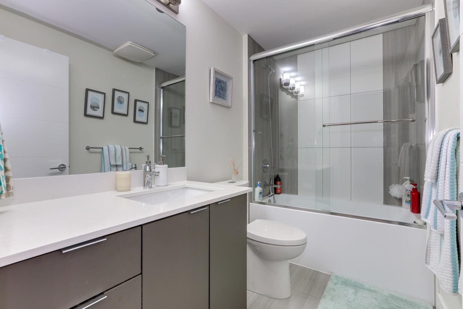606 6960 NICHOLSON ROAD, #606