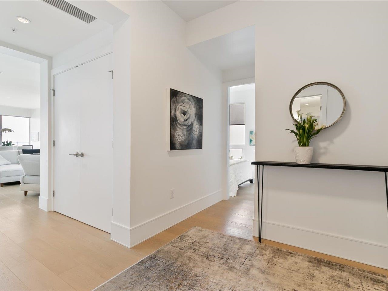 1601 1500 MARTIN STREET, #1601