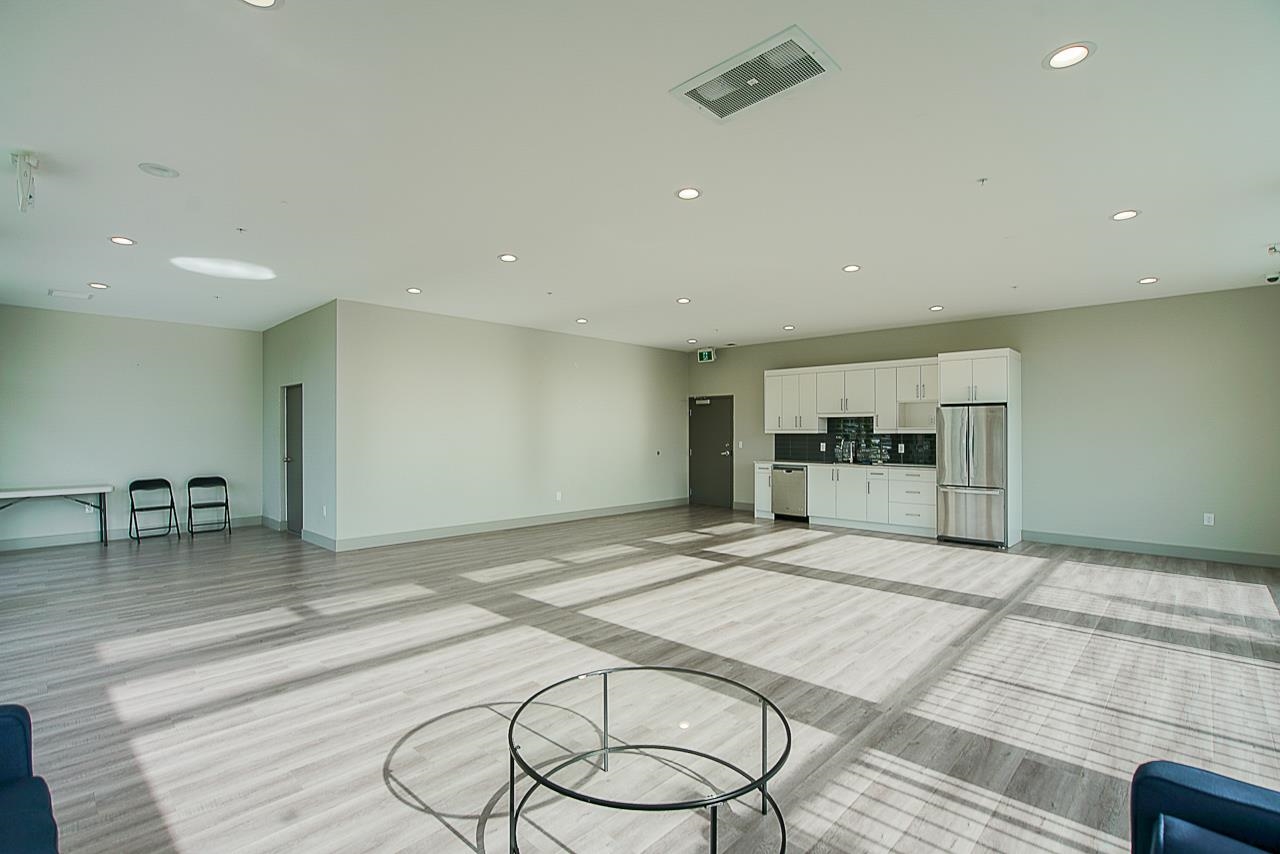 609 9015 120 STREET, #609