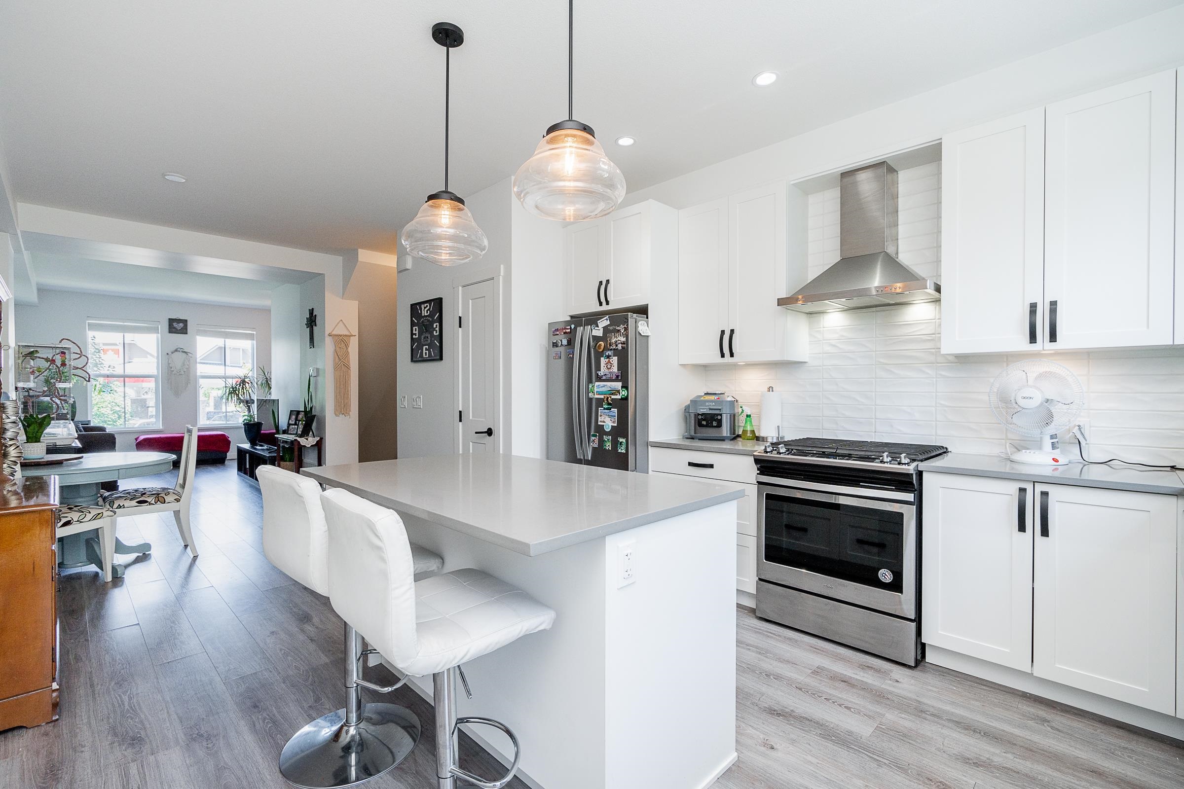 58 5945 176A STREET, #58