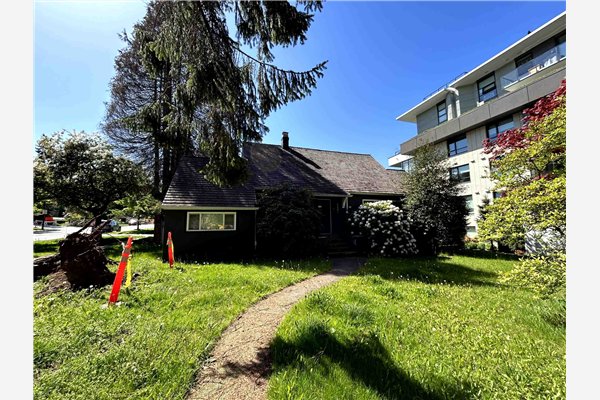 4491 CAMBIE STREET, Vancouver