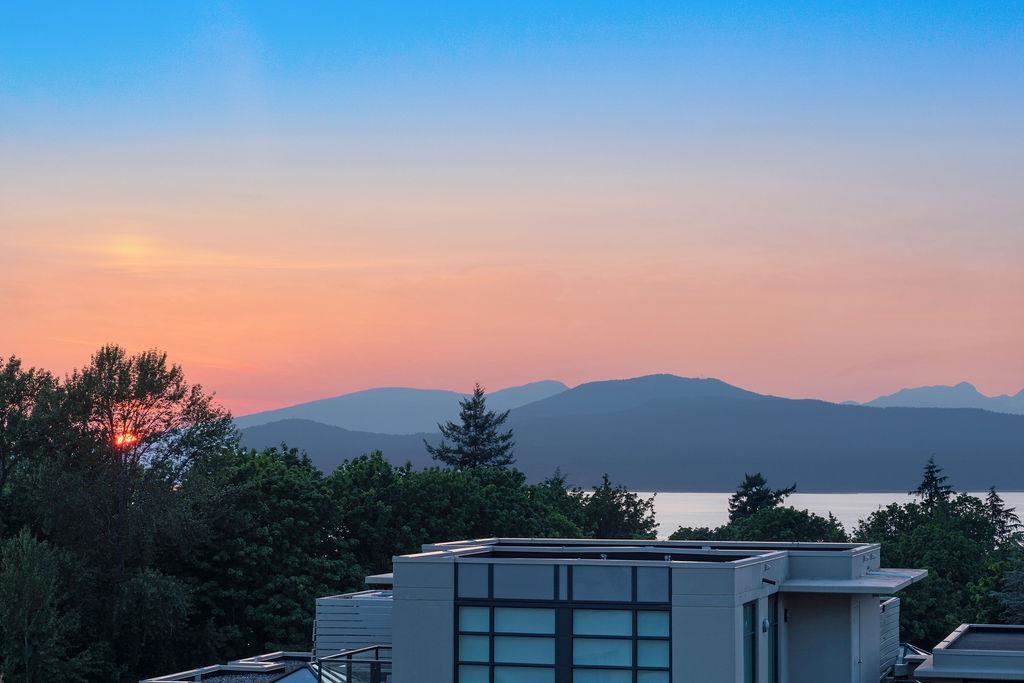 701 6080 IONA DRIVE, #701