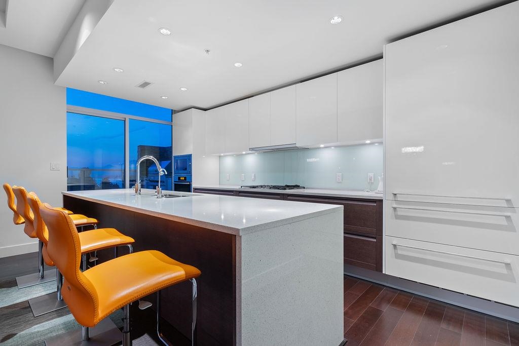 701 6080 IONA DRIVE, #701